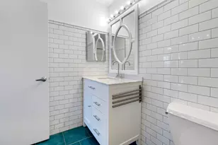 1001 W 15th St, Chicago, IL 60608 - Photo 23