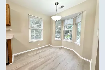 1202 Clearview Court, Buffalo Grove, IL 60089 - Photo 5
