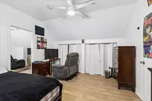1814 N Sawyer Ave, Chicago, IL 60647 - Photo 15