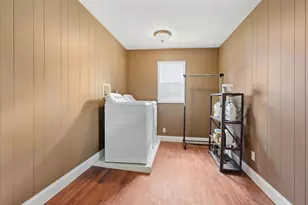 409 N 1st St, Fairbury, IL 61739 - Photo 21
