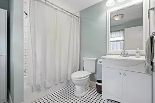 409 N 1st St, Fairbury, IL 61739 - Photo 11