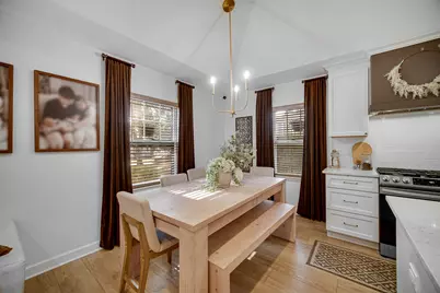 209 S Chase Street, Wheaton, IL 60187 - Photo 5