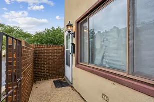 4038 W Almansa Ln, Oak Lawn, IL 60453 - Photo 15