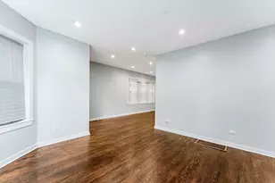 12238 S Yale Ave, Chicago, IL 60628 - Photo 5