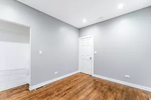 12238 S Yale Ave, Chicago, IL 60628 - Photo 15