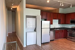 1122 W Catalpa Ave, Chicago, IL 60640 - Photo 11