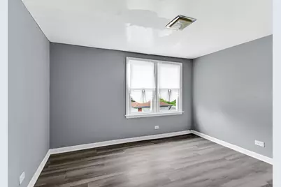 12755 S Parnell Street, Chicago, IL 60628 - Photo 15