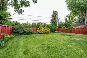 212 S Hi Lusi Ave, Mount Prospect, IL 60056 - Photo 49