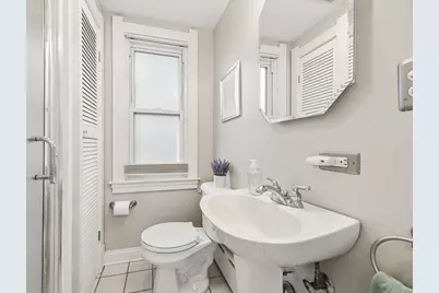 619 N Grove Avenue, Oak Park, IL 60302 - Photo 9