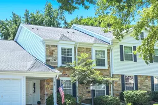 18 Waterbury Ln, Schaumburg, IL 60193 - Photo 1