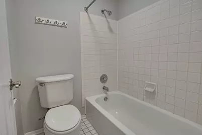 972 Mallard Circle #2, Schaumburg, IL 60193 - Photo 17