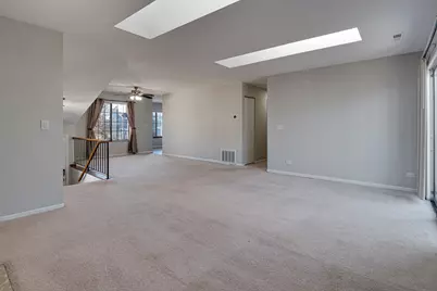 972 Mallard Circle #2, Schaumburg, IL 60193 - Photo 9