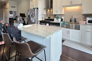 22 N Aberdeen St, Chicago, IL 60607 - Photo 3