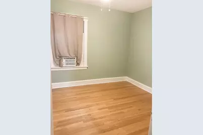 5445 W Melrose Street, Chicago, IL 60641 - Photo 9