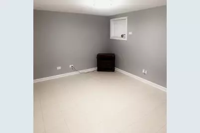 5445 W Melrose Street, Chicago, IL 60641 - Photo 25