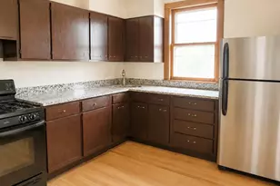 5445 W Melrose St, Chicago, IL 60641 - Photo 11