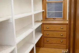 5445 W Melrose St, Chicago, IL 60641 - Photo 17