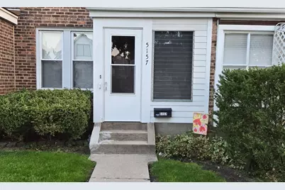 5157 W Ainslie Street, Chicago, IL 60630 - Photo 1