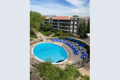 9530 N Lamon Avenue #402, Skokie, IL 60077 - Photo 41