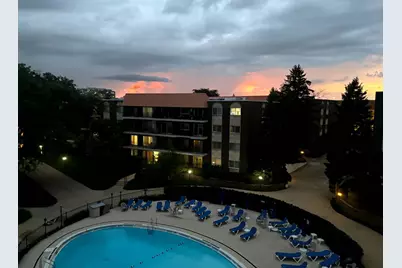 9530 N Lamon Avenue #402, Skokie, IL 60077 - Photo 43