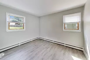 1415 Walnut Dr, Woodstock, IL 60098 - Photo 13