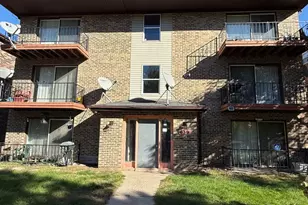639 Jeffery Ave, Calumet City, IL 60409 - Photo 1