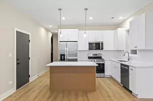 4934 S Champlain Ave, Chicago, IL 60615 - Photo 7