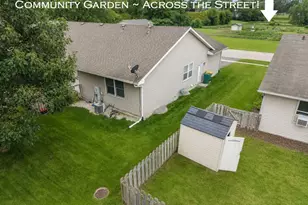 205 Suzy Ct, Plano, IL 60545 - Photo 39