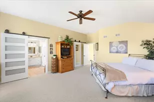 305 Morgan Ln, Fox River Grove, IL 60021 - Photo 15
