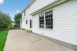 1410 Boyne Ct, Normal, IL 61761 - Photo 33