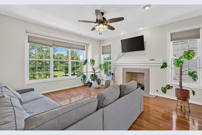 205 Station Park Circle, Grayslake, IL 60030 - Photo 13