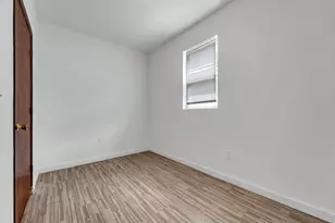 2220 S St Louis Ave, Chicago, IL 60623 - Photo 13