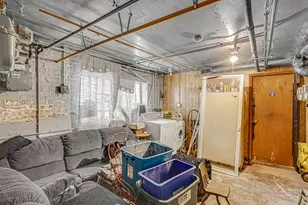 1634 W 68th St, Chicago, IL 60636 - Photo 5