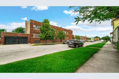 1634 W 68th Street, Chicago, IL 60636 - Photo 35