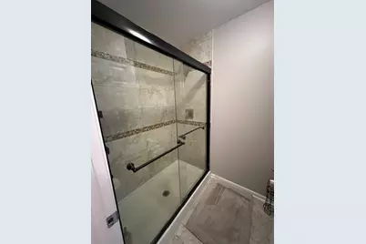 109 Holmes Way #109, Schaumburg, IL 60193 - Photo 9