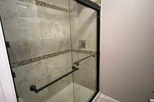 109 Holmes Way, Schaumburg, IL 60193 - Photo 9