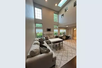 109 Holmes Way #109, Schaumburg, IL 60193 - Photo 3