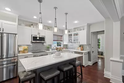 307 Elm Court, Libertyville, IL 60048 - Photo 13