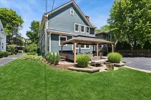 307 Elm Ct, Libertyville, IL 60048 - Photo 25