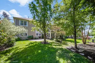 5280 Burnham St, Lisle, IL 60532 - Photo 3