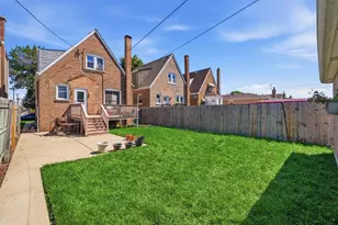 3947 W 65th St, Chicago, IL 60629 - Photo 21