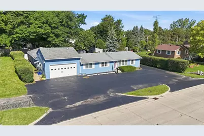34112 N Barron Boulevard, Grayslake, IL 60030 - Photo 1