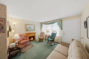 34112 N Barron Blvd, Grayslake, IL 60030 - Photo 11