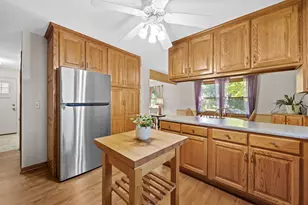 4600 Roslyn Rd, Downers Grove, IL 60515 - Photo 13