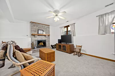 4600 Roslyn Road, Downers Grove, IL 60515 - Photo 23