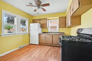 11559 S Kedzie Ave, Merrionette Park, IL 60803 - Photo 7