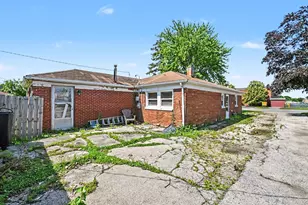 11559 S Kedzie Ave, Merrionette Park, IL 60803 - Photo 19