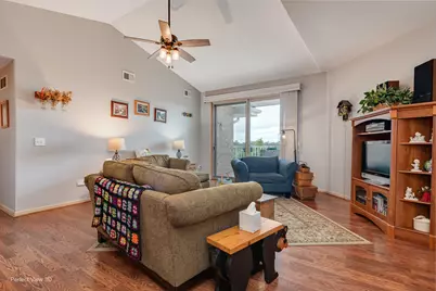 1761 Pavilion Way #503, Park Ridge, IL 60068 - Photo 7