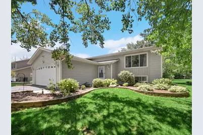 180 S Belmont Avenue, Elgin, IL 60123 - Photo 1