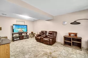180 S Belmont Ave, Elgin, IL 60123 - Photo 17